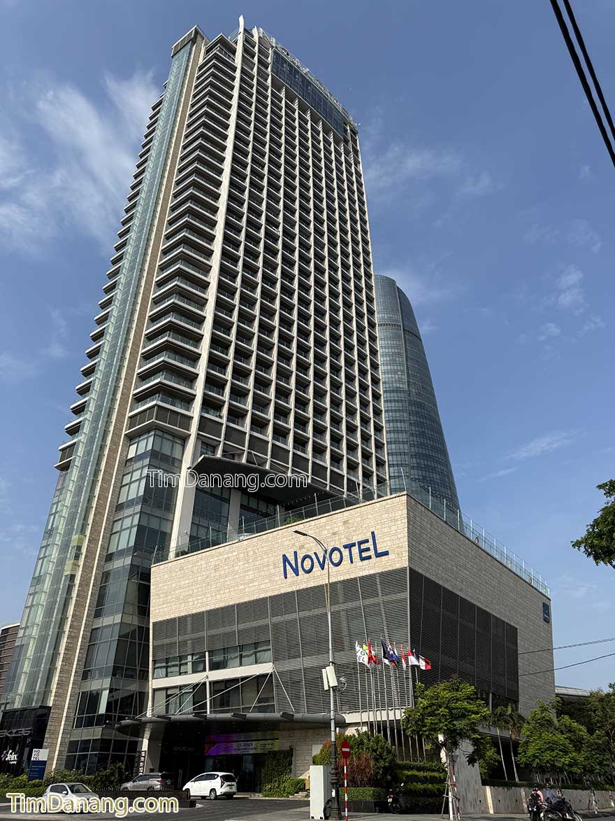 khách sạn view sông hàn đà nẵng