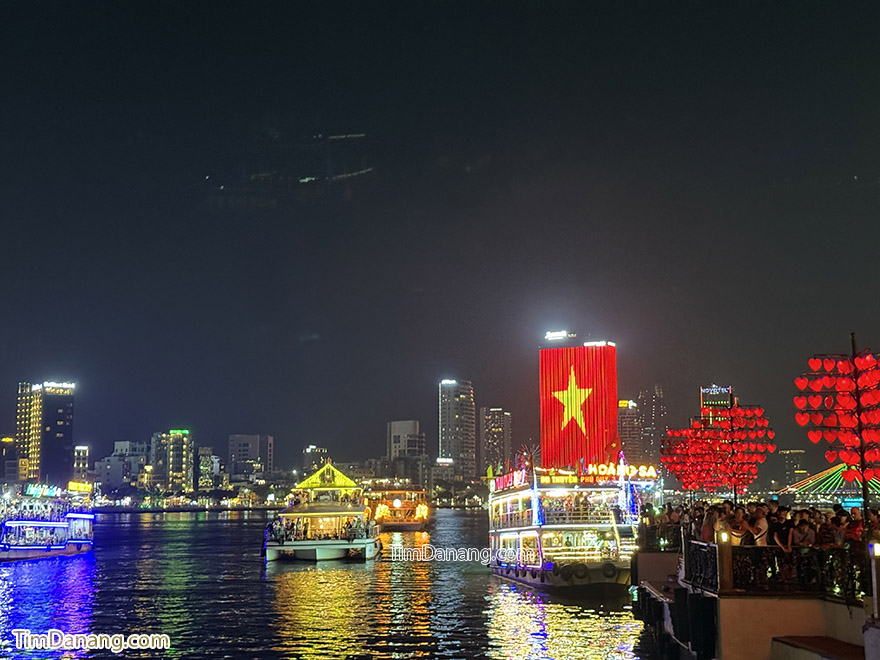 du thuyền sông hàn đà nẵng