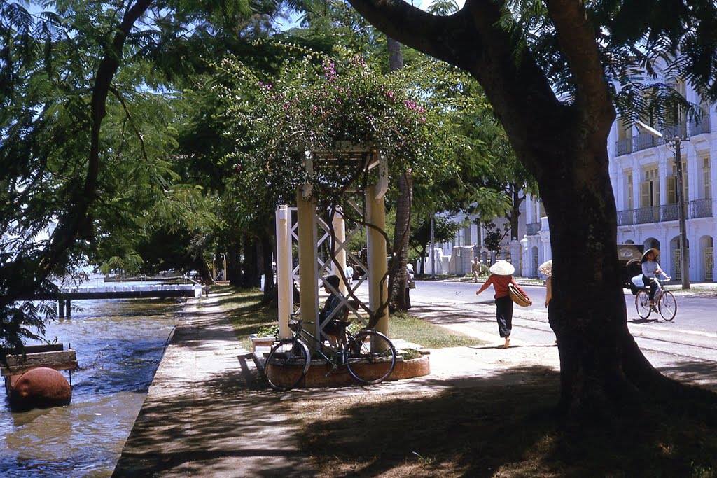 đường Bạch Đằng xưa