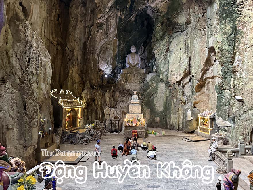 động huyền không