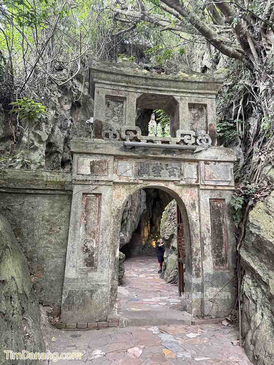 đồng huyền không 