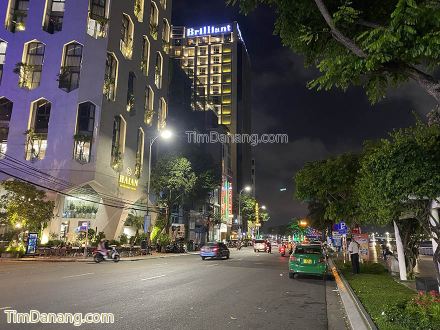 đường bạch đằng đà nẵng về đêm