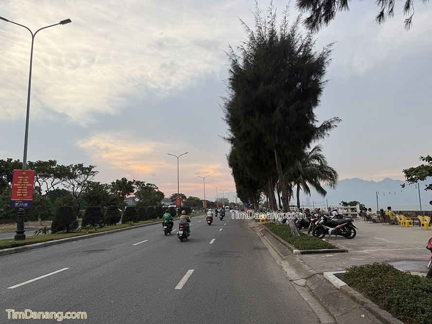 đường Nguyễn Tất Thành Đà Nẵng