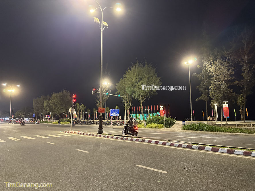 đường Nguyễn Tất Thành Đà Nẵng