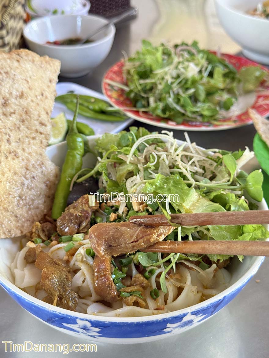 mì quảng giao thuỷ đà nẵng