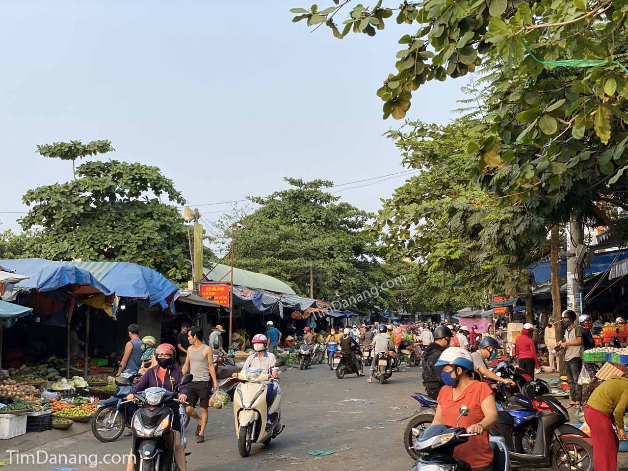 cho hoa khanh da nang